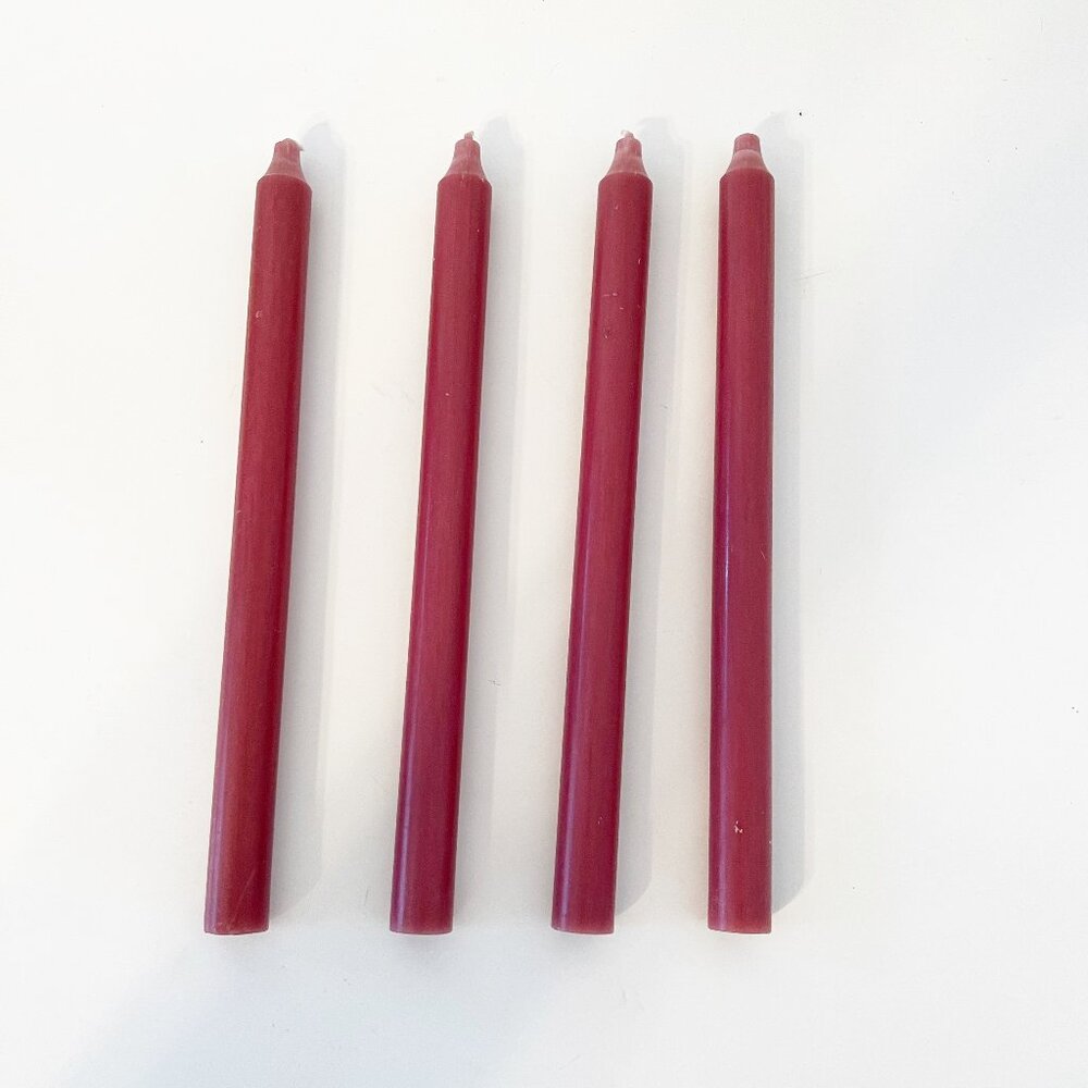 Set of 4 Mauve Taper Candles – Classic Unscented Decor